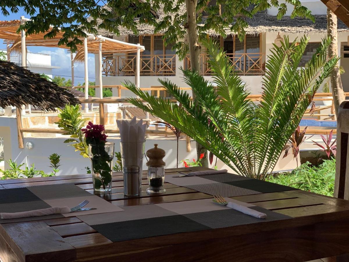 Zanzibar Tropical Sunset Boutique Hotel - Adults Only Kiwengwa  Exterior foto