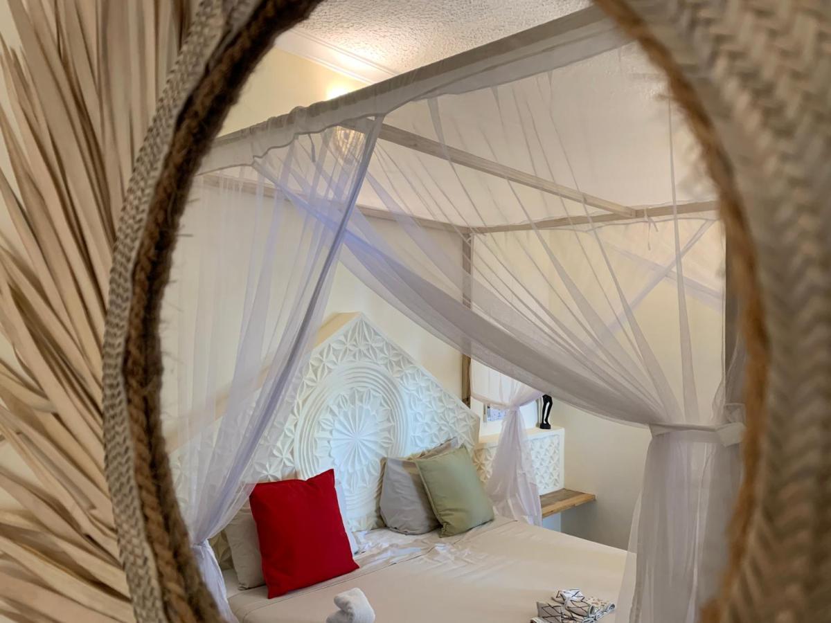 Zanzibar Tropical Sunset Boutique Hotel - Adults Only Kiwengwa  Exterior foto